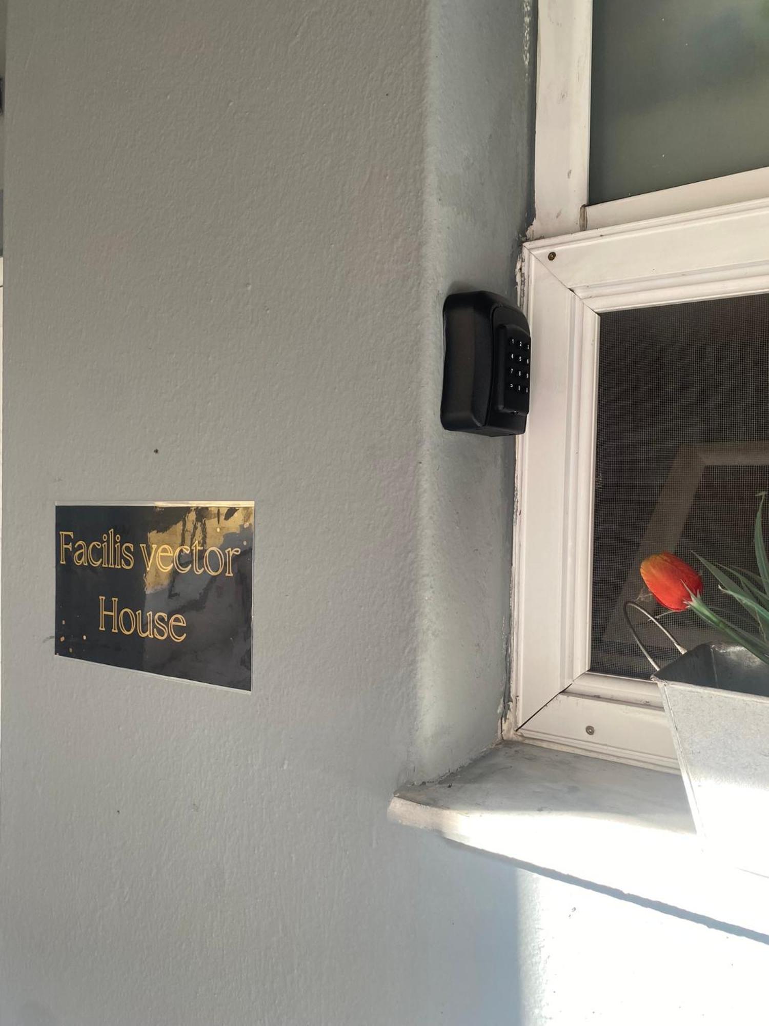 Appartamento Facilis Vector House Kavala Esterno foto